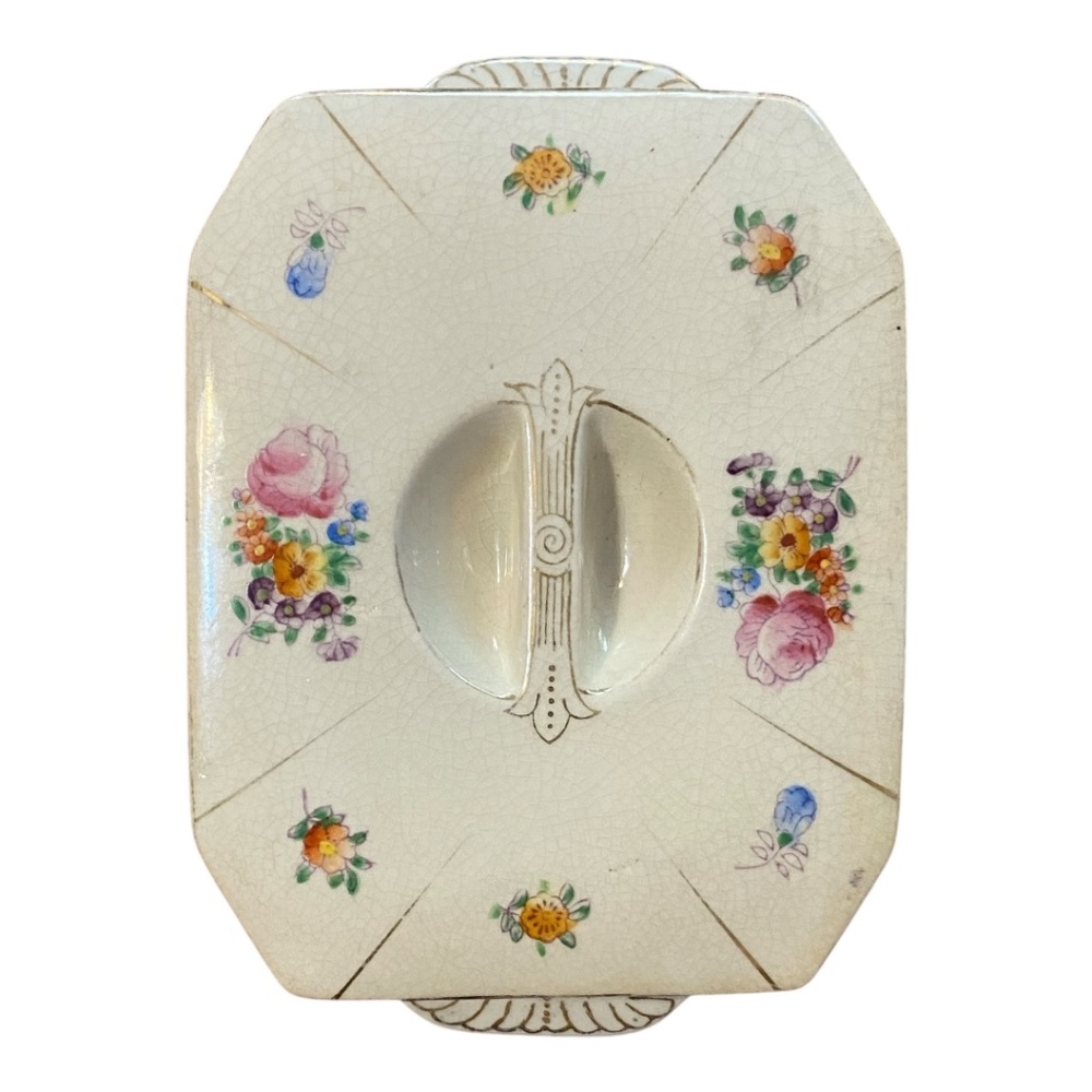 Vintage ‘made in Japan’ porcelain handpainted handmade floral print trinket box